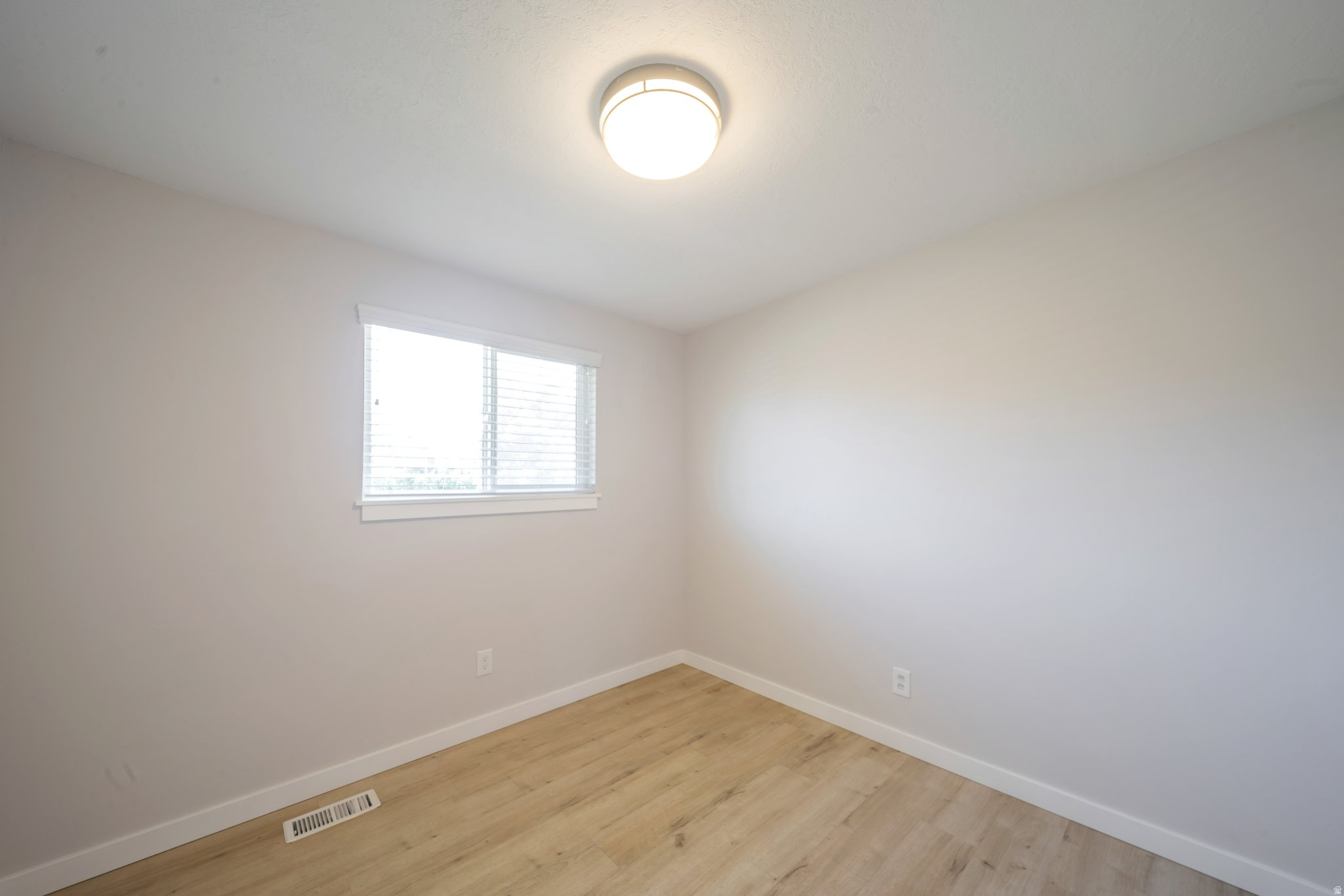 JORDAN - Residential