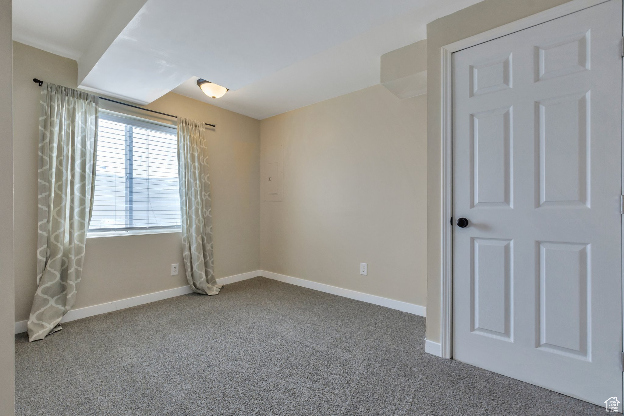 5808 S Impressions Dr, Kearns, Utah image 15