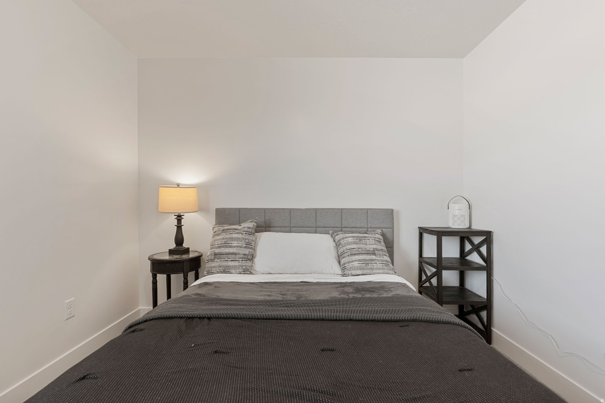 WHITE HILLS - Residential