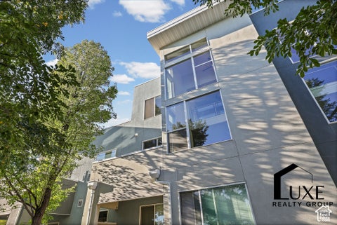Condo For Sale - 10398 S Clarks Hill Dr #109<br/> South Jordan, UT 84009