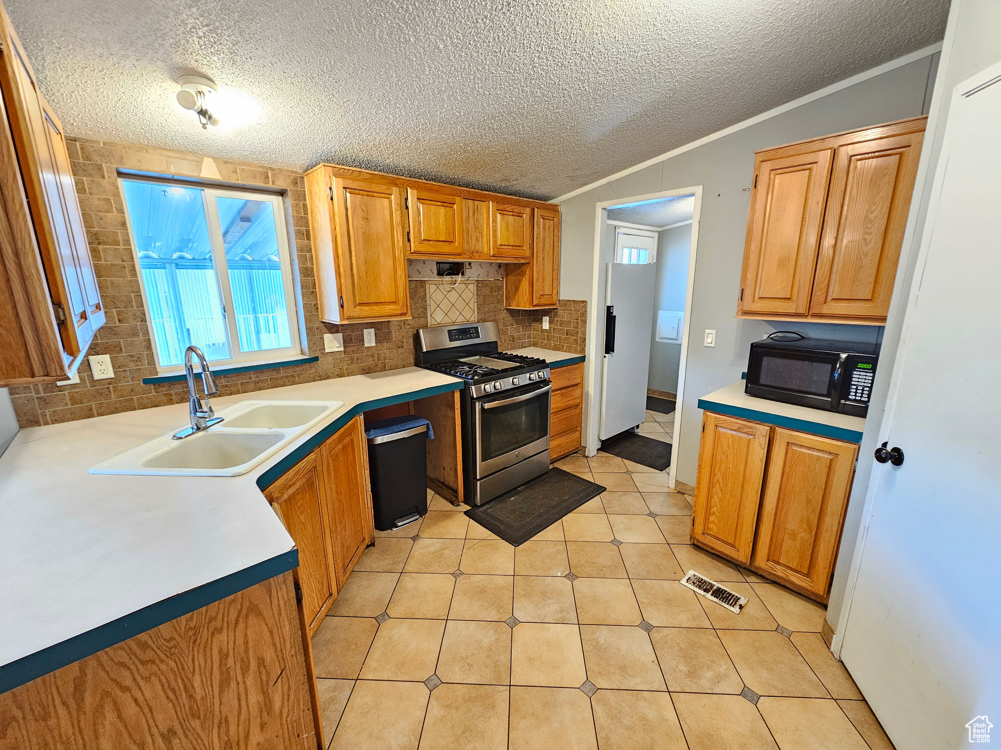 2753 S 2620 #136, West Valley City, Utah image 5