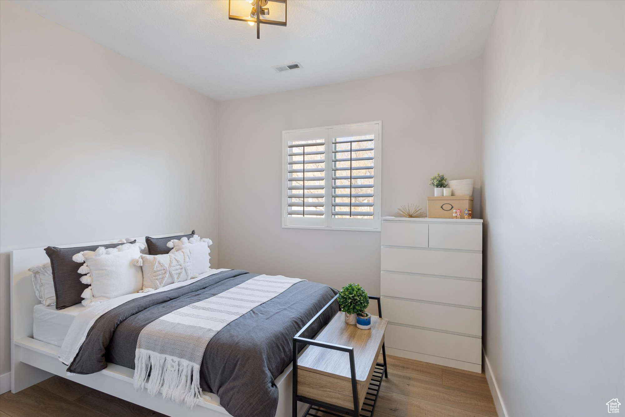 JOHN HOLLADAY COURT - Residential