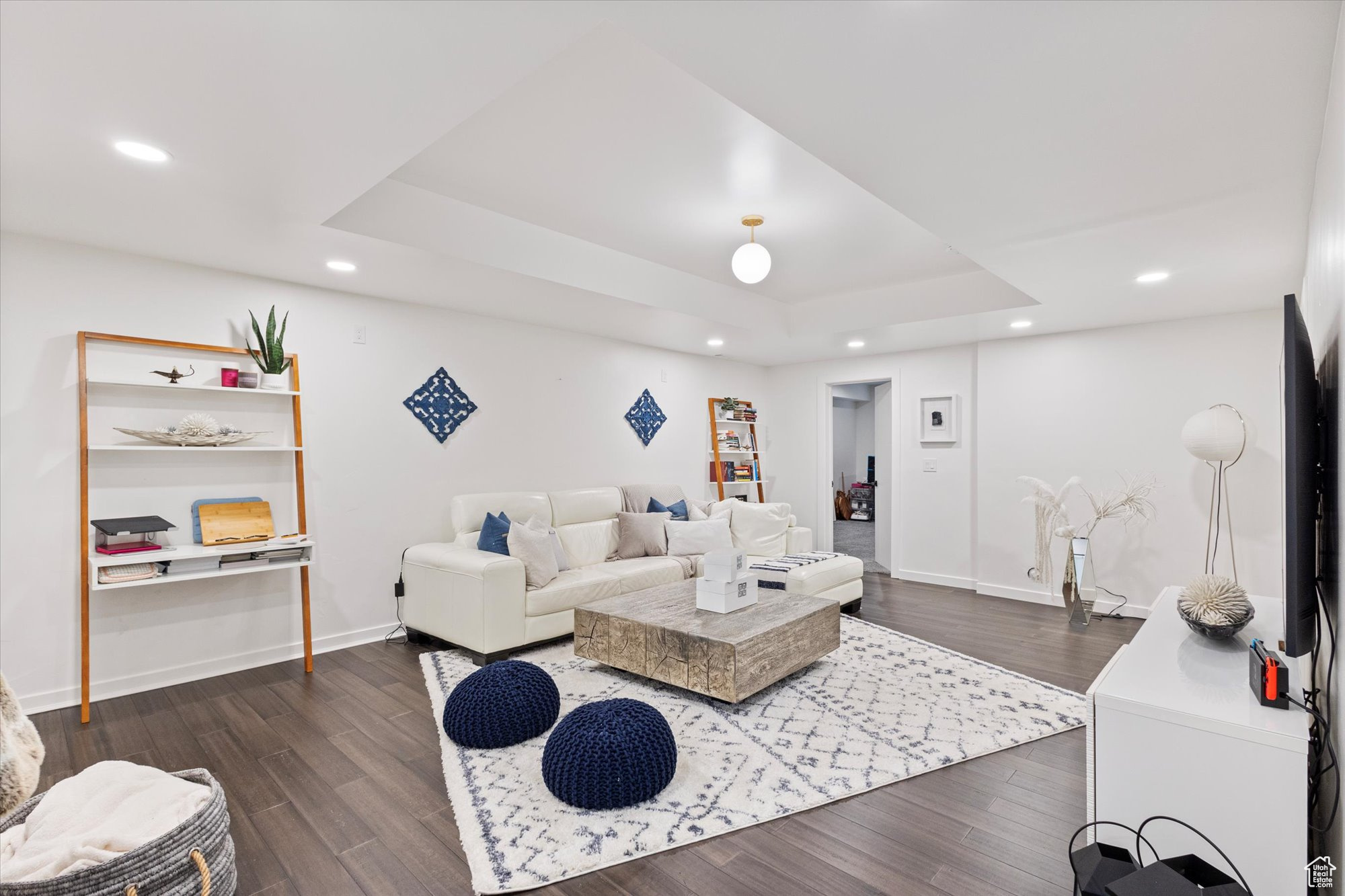 JOHN HOLLADAY COURT - Residential