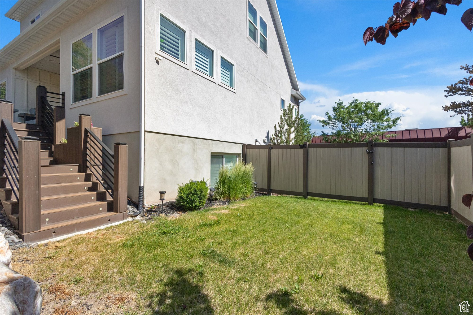 JOHN HOLLADAY COURT - Residential