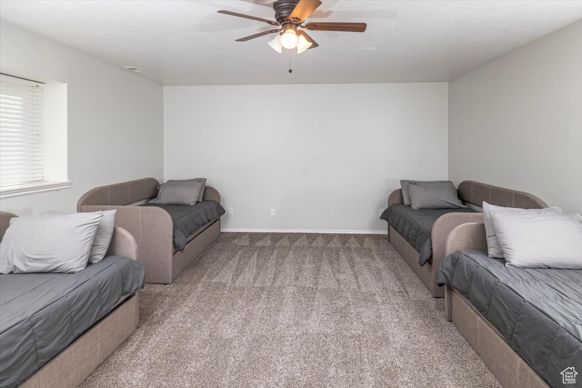 THUNDER CANYON ESTATES - Residential