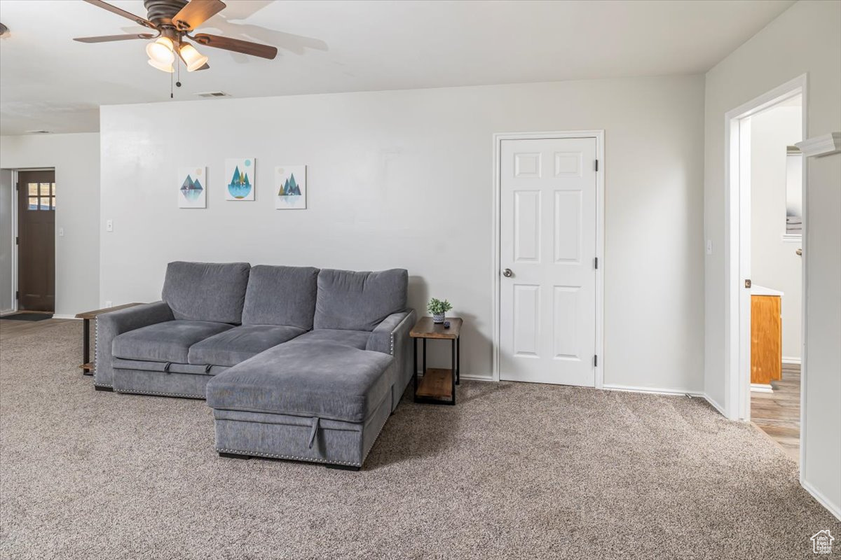 THUNDER CANYON ESTATES - Residential