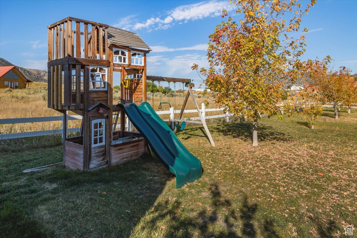 THUNDER CANYON ESTATES - Residential