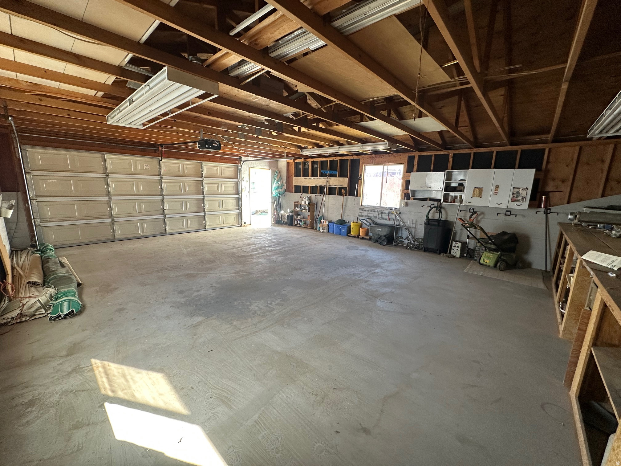 KEARNS TOWNSITE - Residential