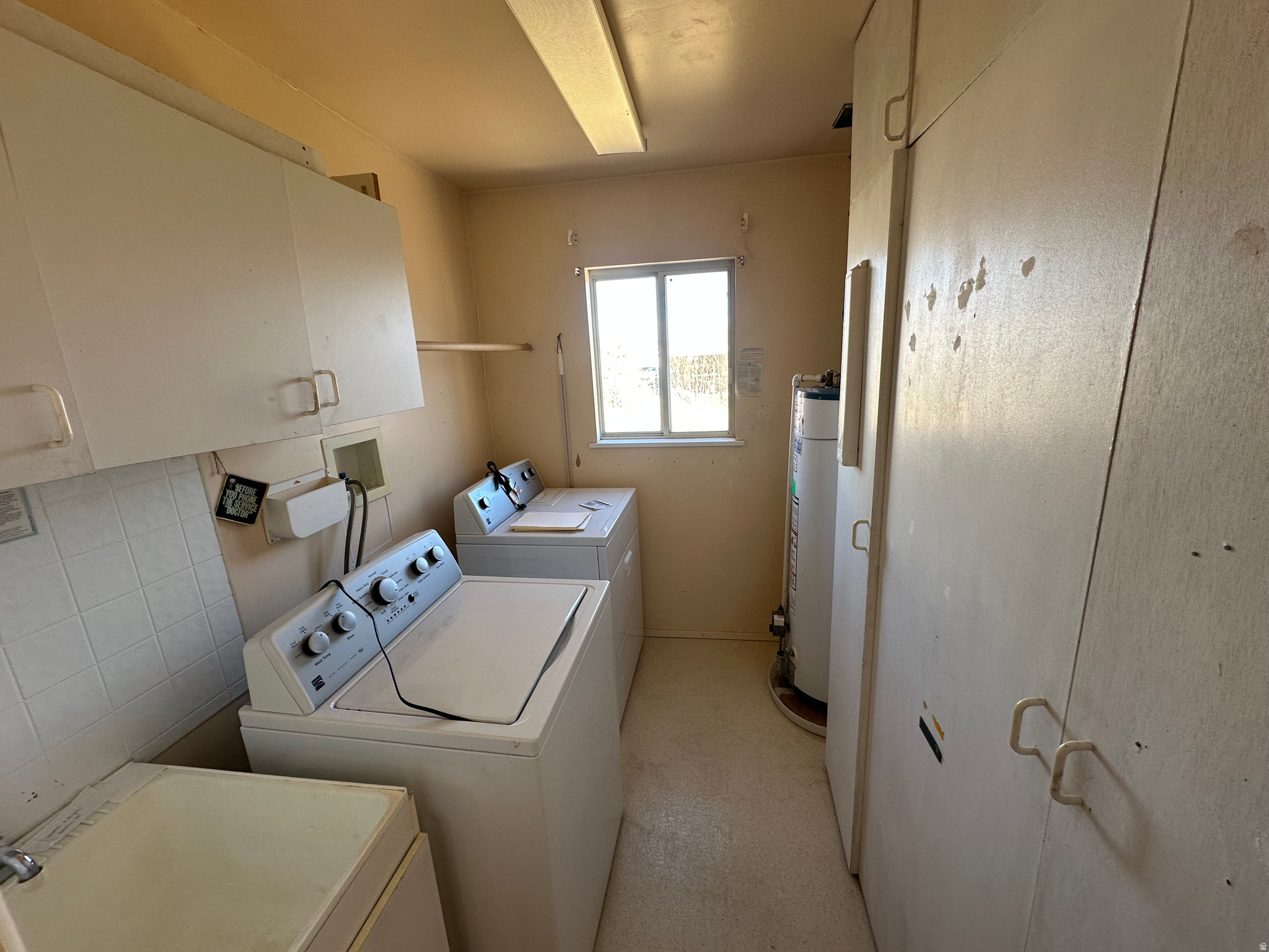 KEARNS TOWNSITE - Residential