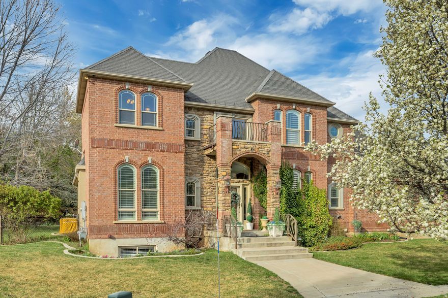 This stunning single family home in South Weber, UT was built in 2001 and boasts 4 bathrooms, 2 half bathrooms, and a spacious finished area of 5,610sq.ft. Spread across 2 stories, this home sits on a generous lot size of 19,166 sq.ft. With modern amenities and ample living space, this property offers the perfect blend of comfort and luxury for its residents.