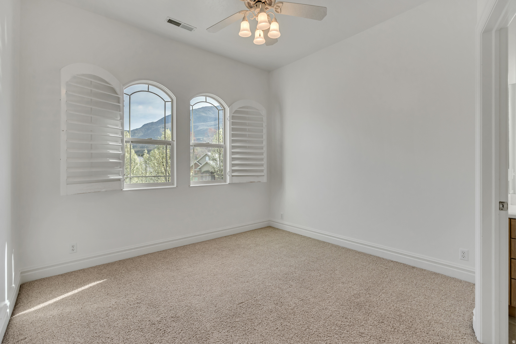 HERITAGE HILLS - Residential