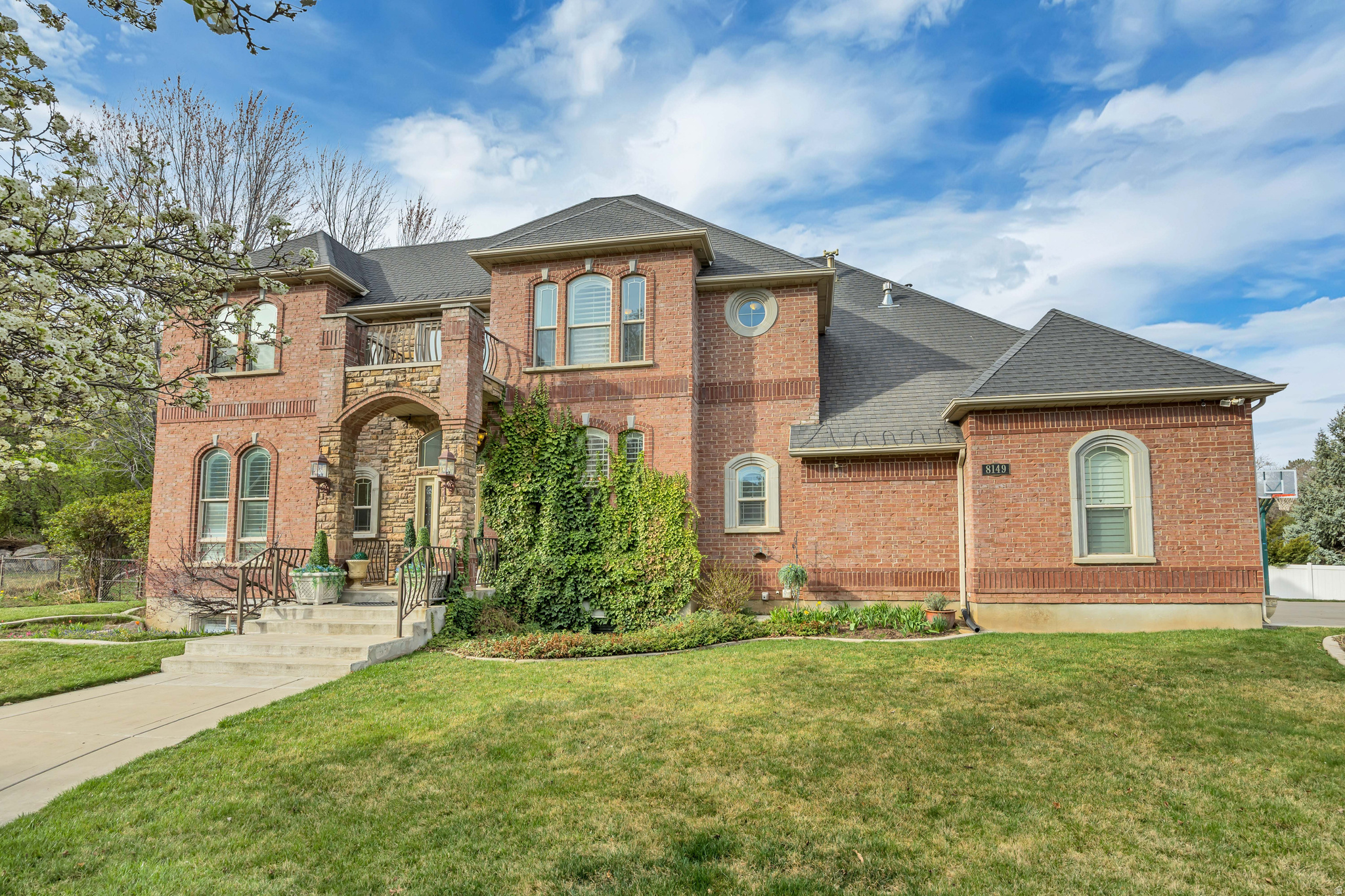 HERITAGE HILLS - Residential