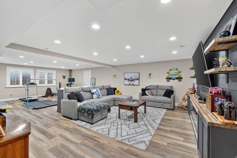 Tiny photo for 84 N 3225 W, Layton, UT 84041 (MLS # 2124676)