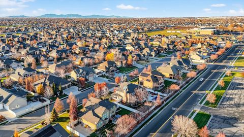 Tiny photo for 84 N 3225 W, Layton, UT 84041 (MLS # 2124676)