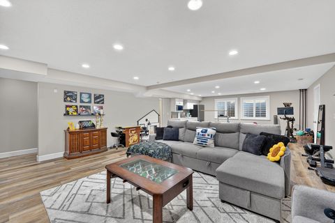 Tiny photo for 84 N 3225 W, Layton, UT 84041 (MLS # 2124676)