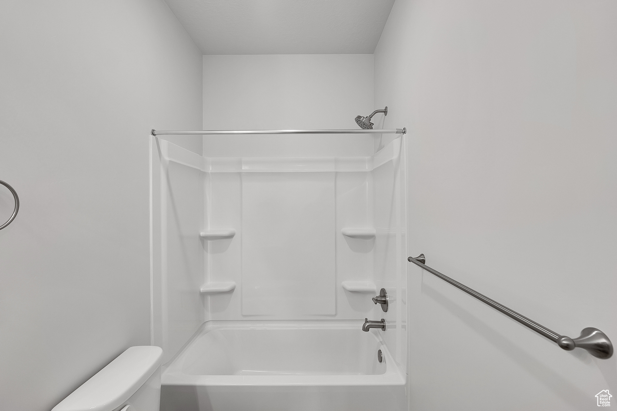 ASHLAR COVE - Residential