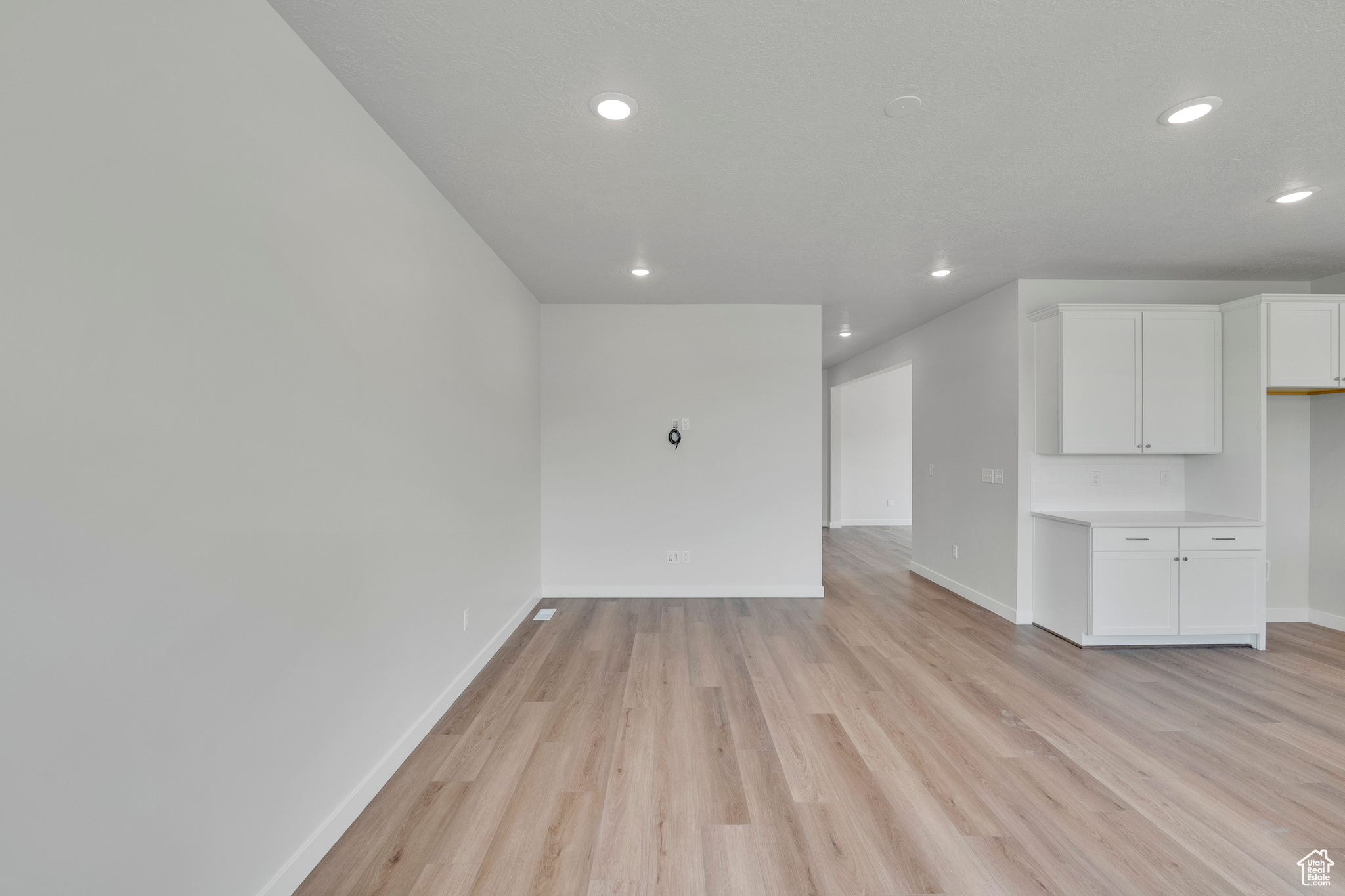 ASHLAR COVE - Residential