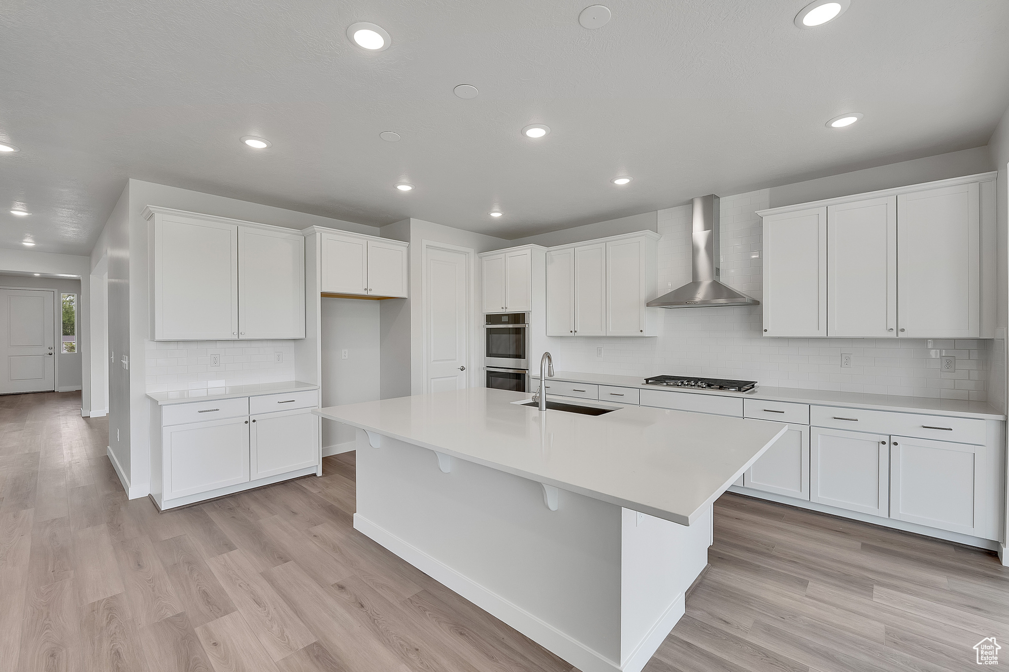 ASHLAR COVE - Residential