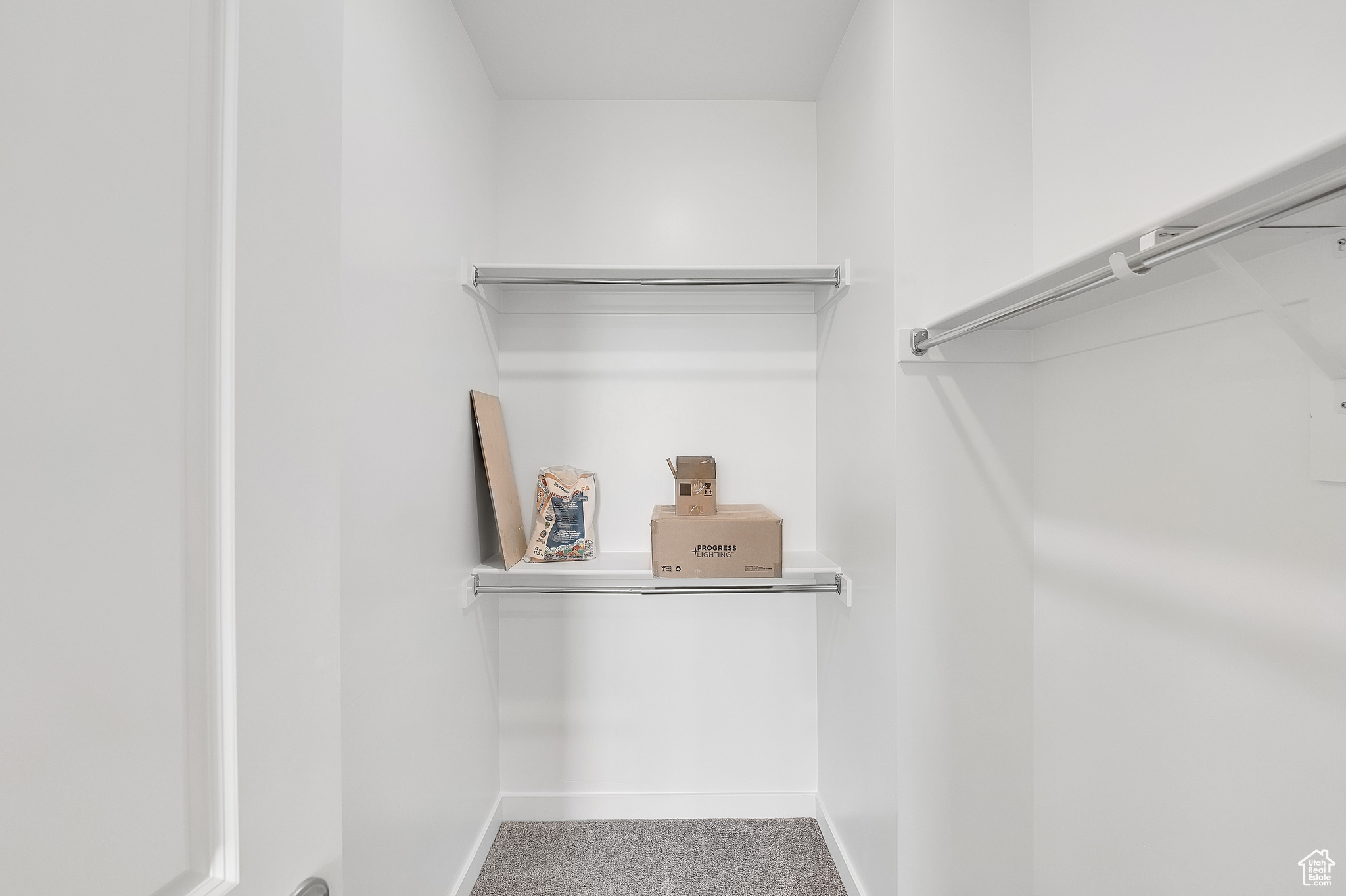 ASHLAR COVE - Residential