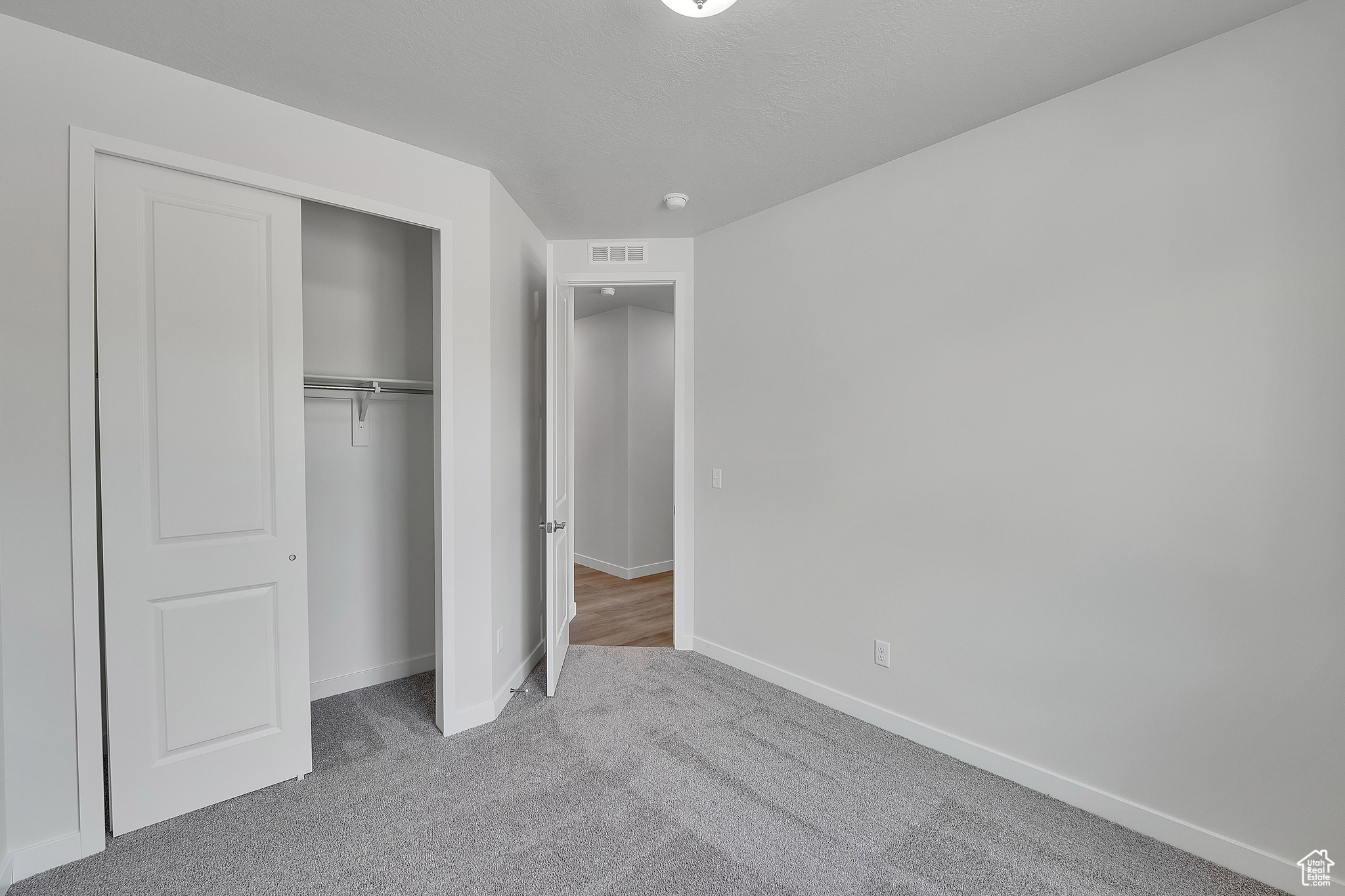 ASHLAR COVE - Residential