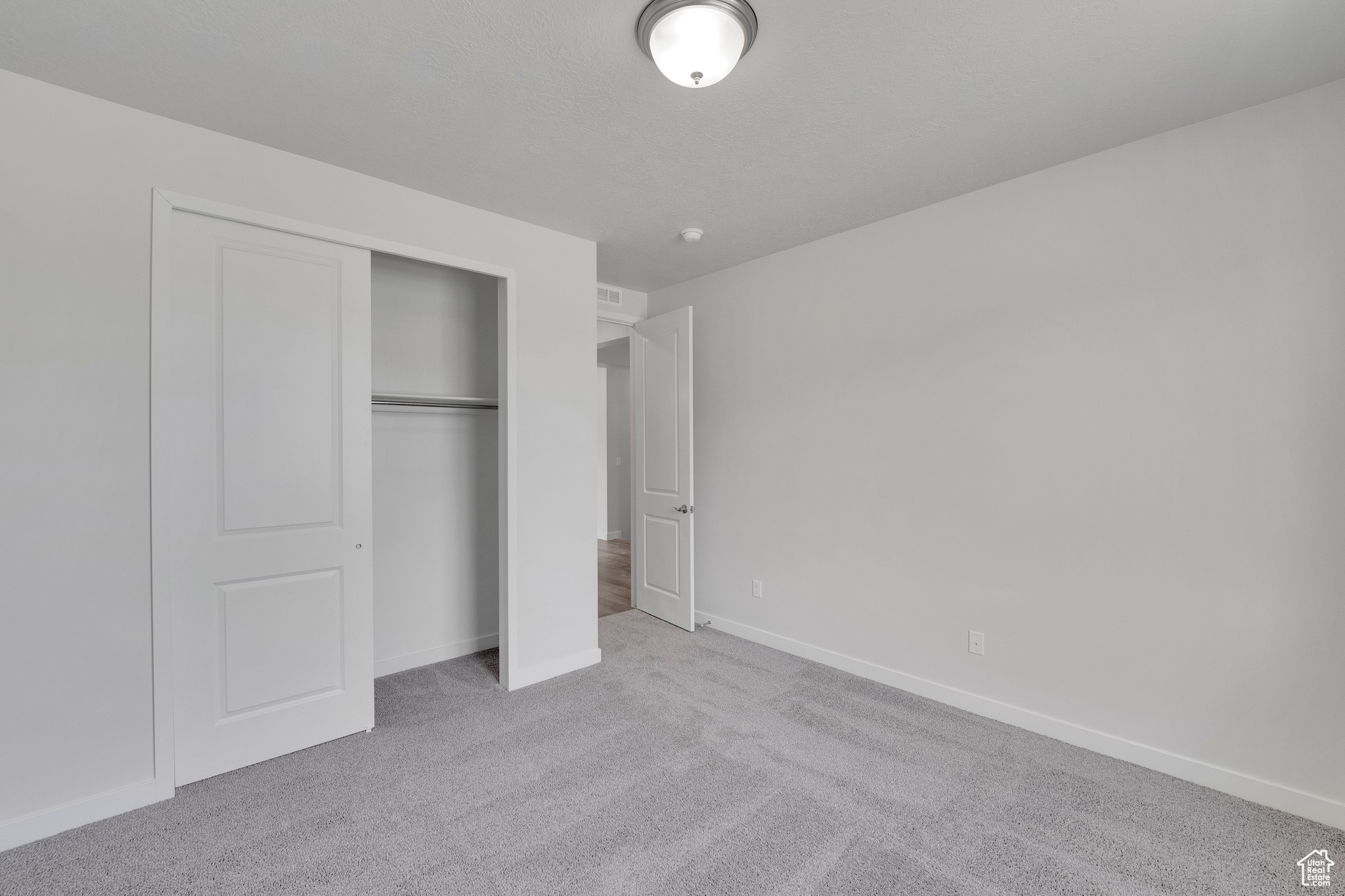 ASHLAR COVE - Residential