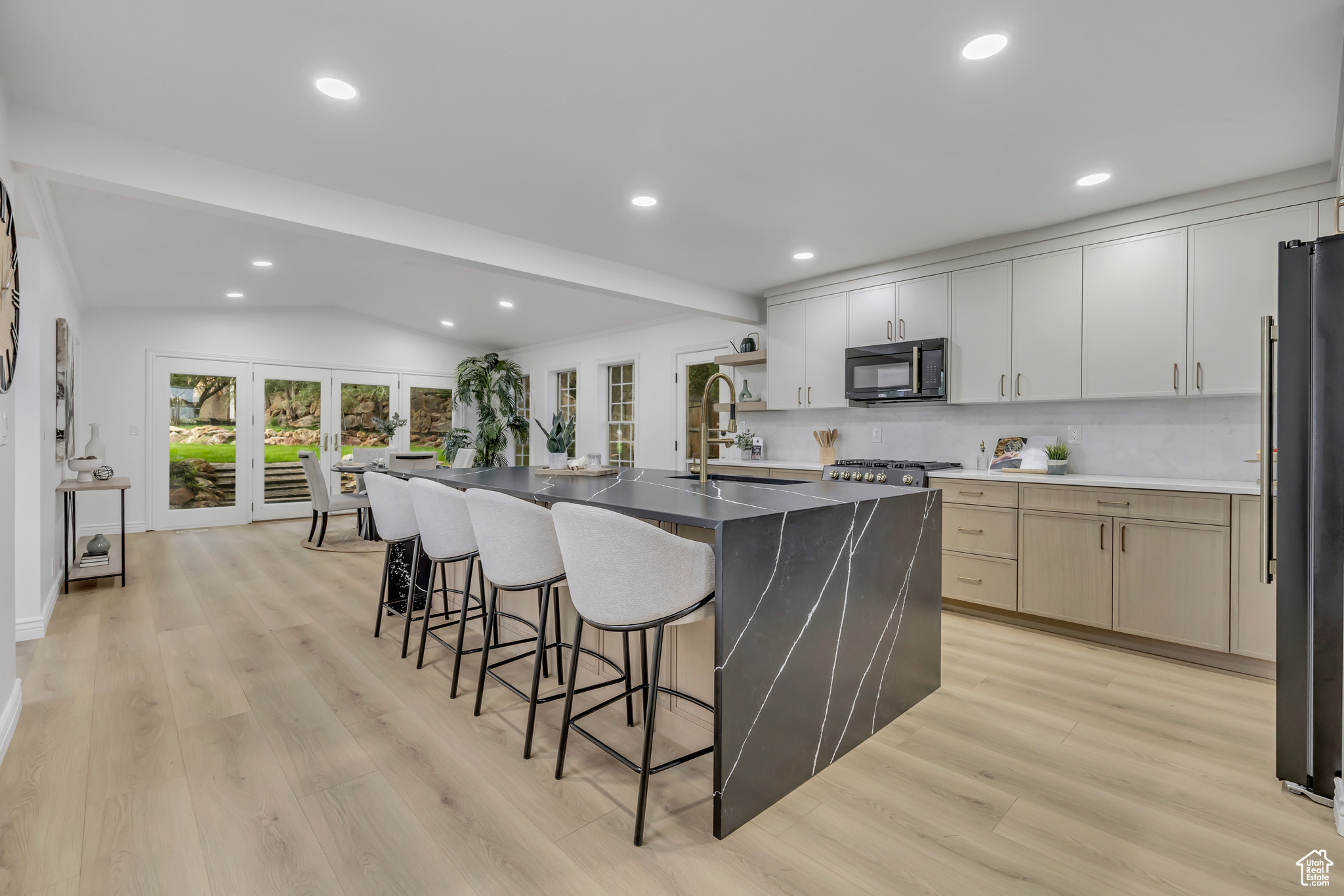 WALDEN GLEN - Residential