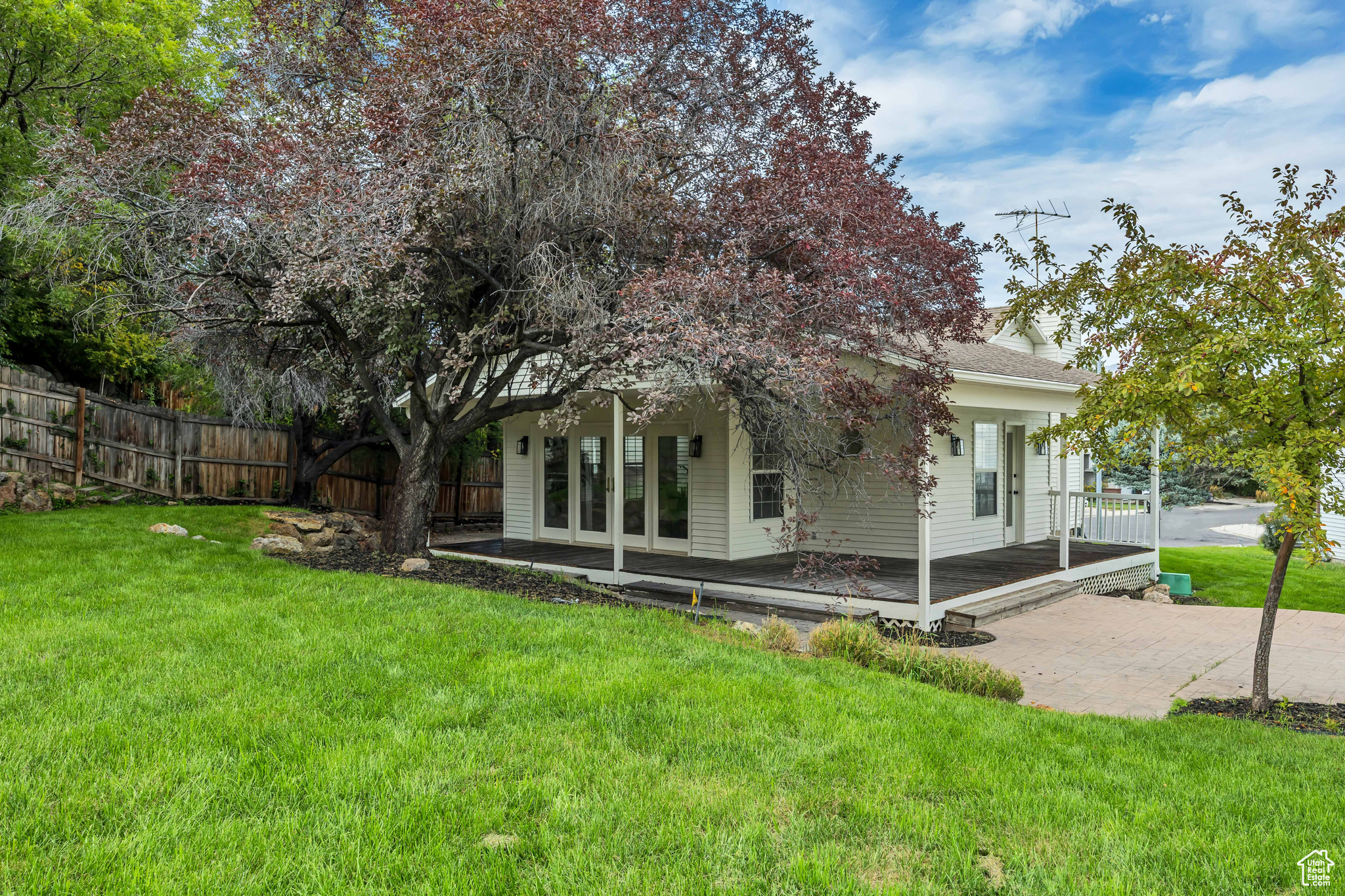 WALDEN GLEN - Residential