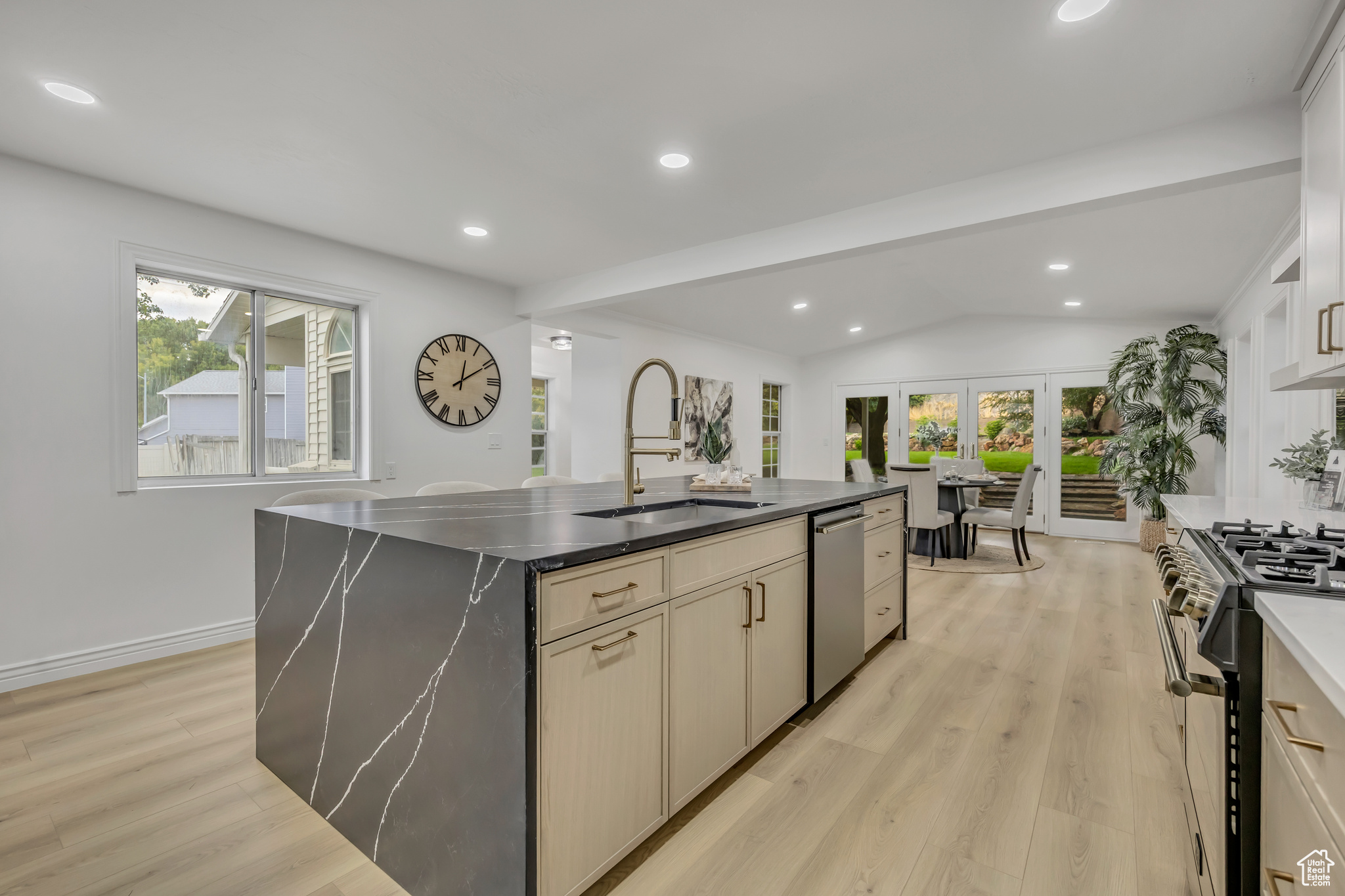 WALDEN GLEN - Residential