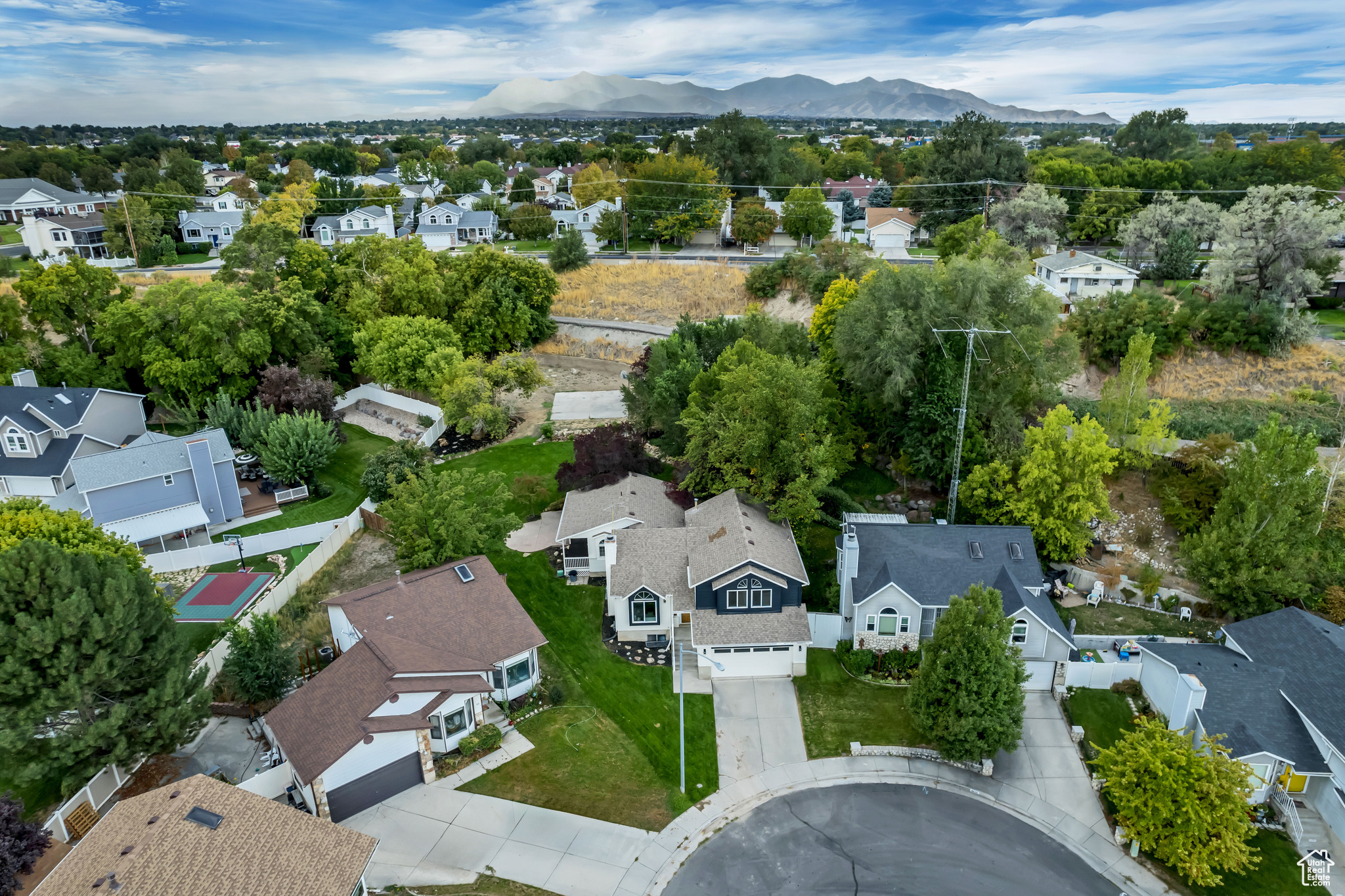 WALDEN GLEN - Residential