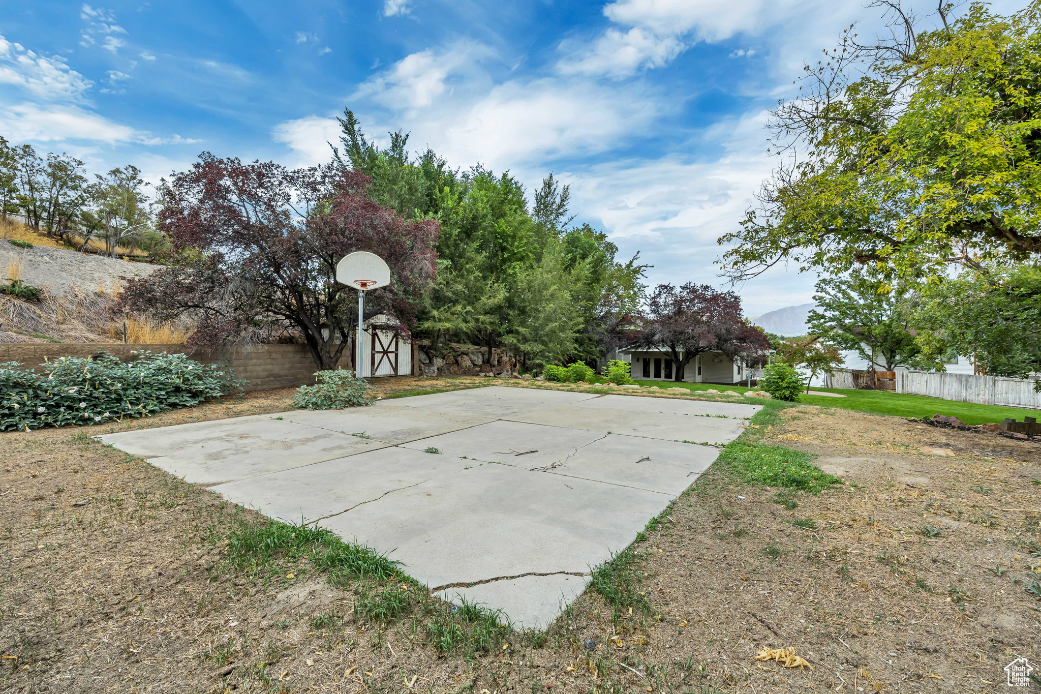 WALDEN GLEN - Residential