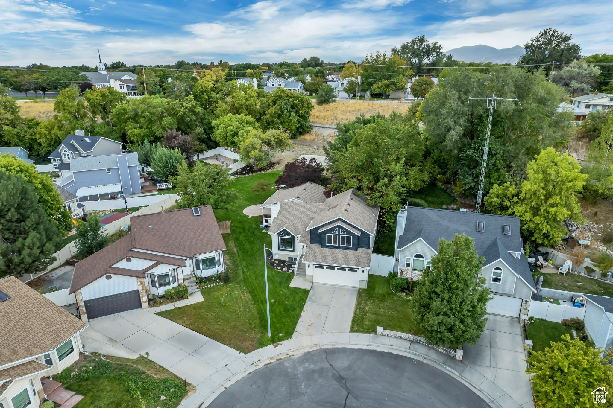 WALDEN GLEN - Residential