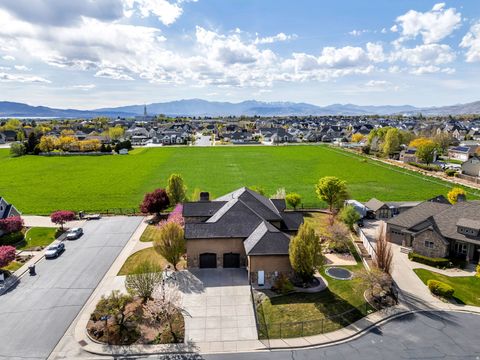 Tiny photo for 1258 W 2850 N, Pleasant Grove, UT 84062 (MLS # 2149373)