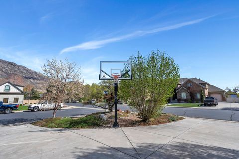 Tiny photo for 1258 W 2850 N, Pleasant Grove, UT 84062 (MLS # 2149373)