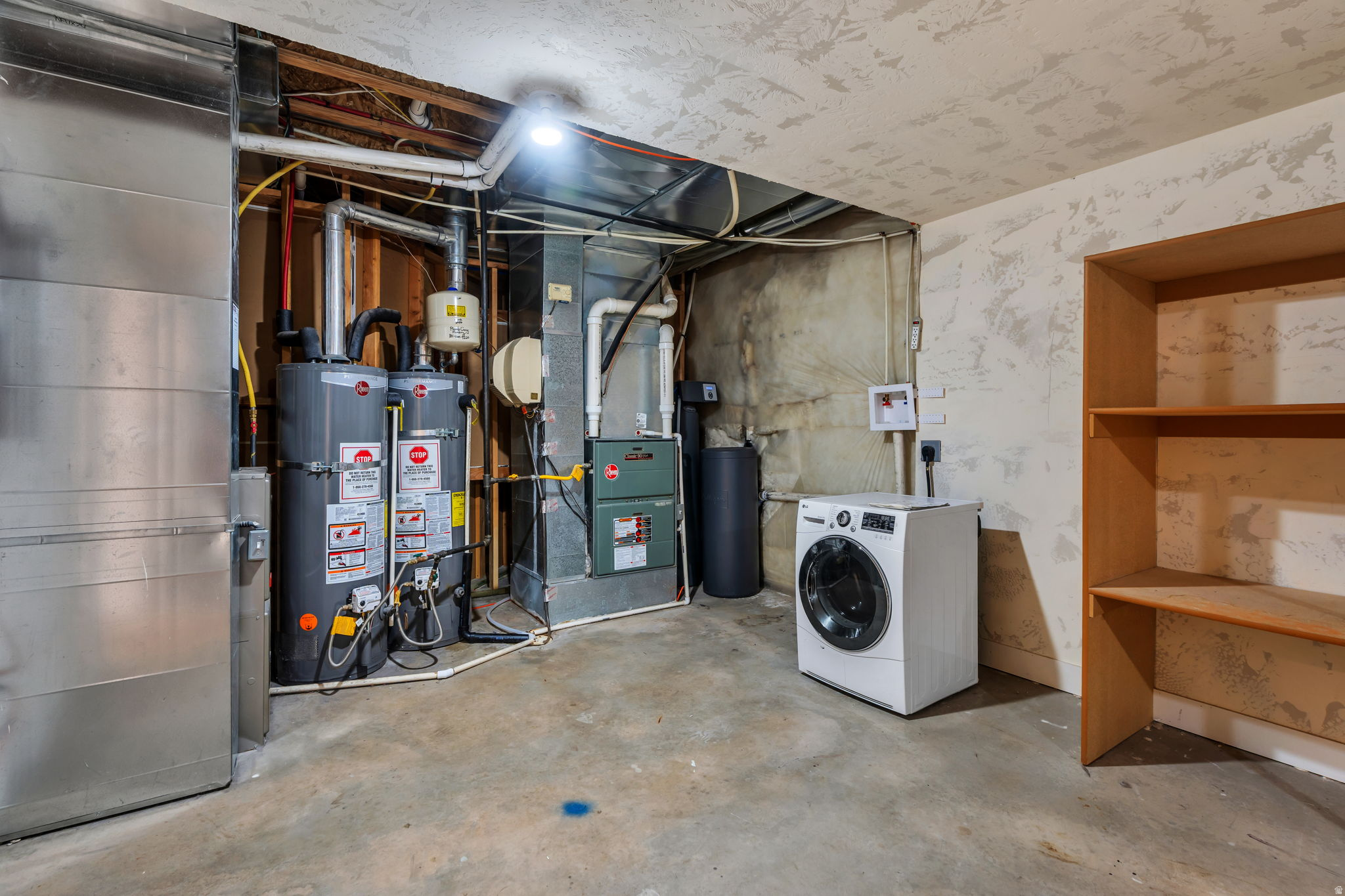 BRYTON ESTATES - Residential