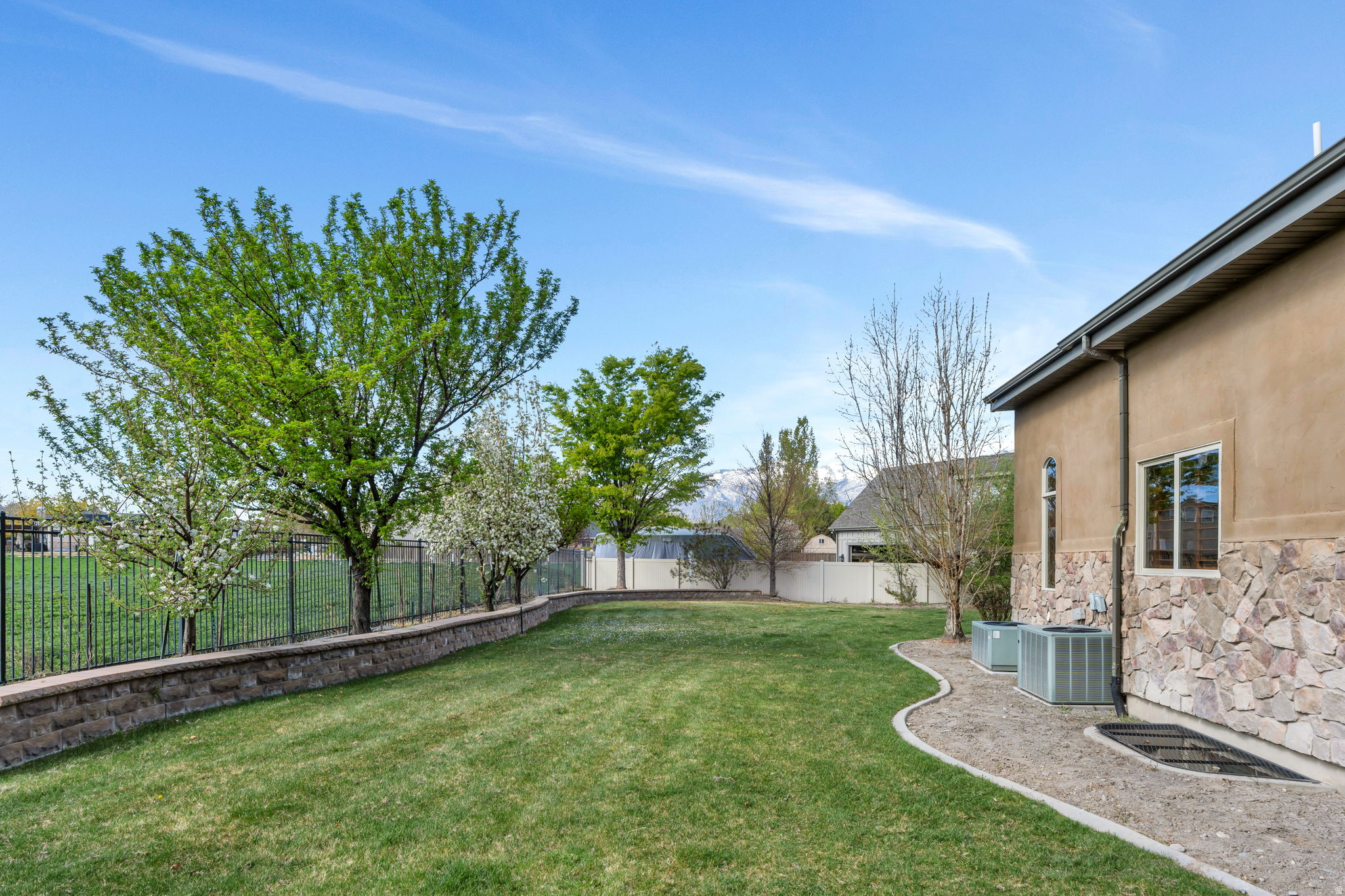 BRYTON ESTATES - Residential