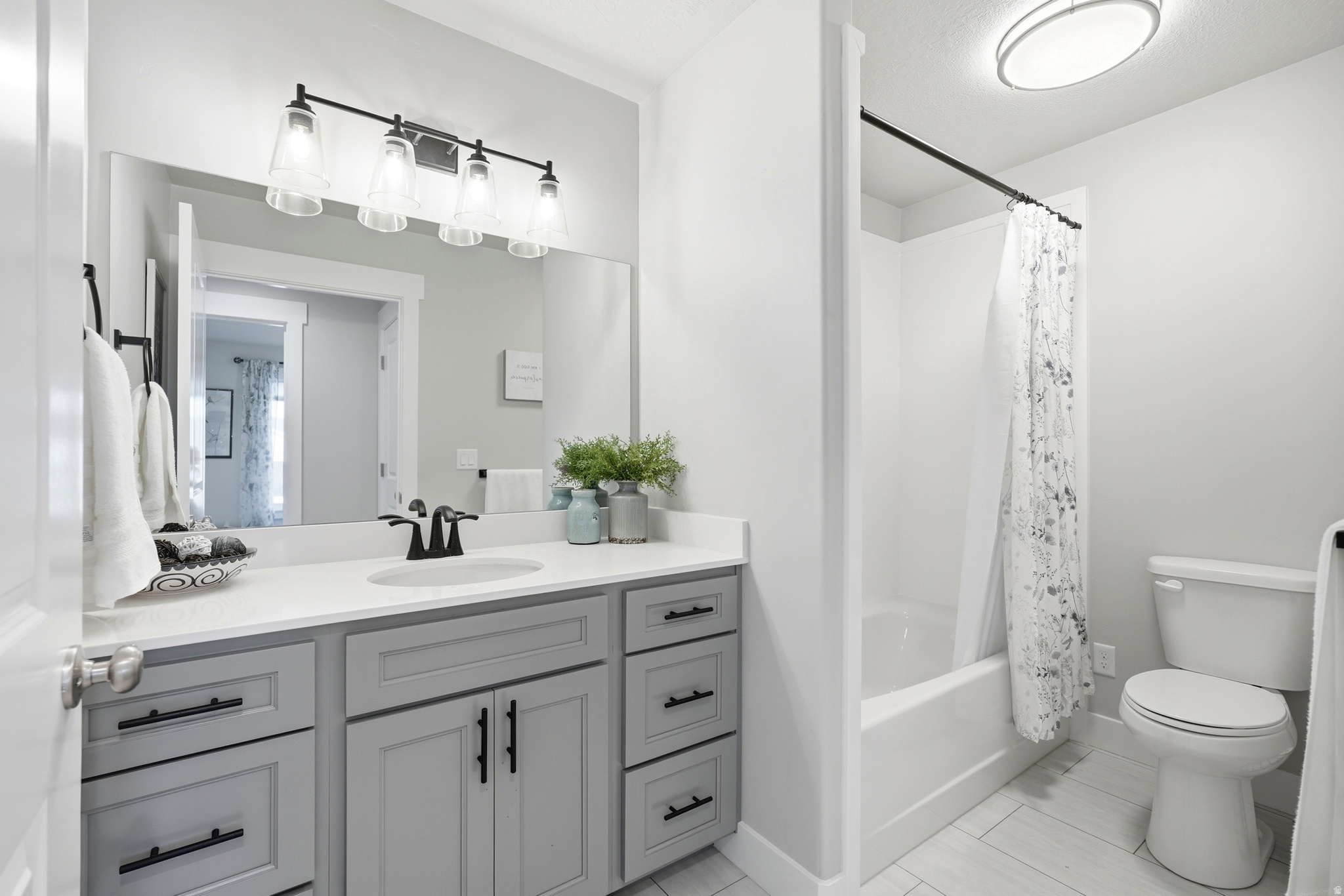 LANTERN HILLS SUBDIVISION PHASE 3 - Residential