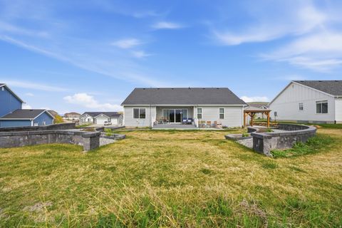 Tiny photo for 638 E CANYON RIM RD, Smithfield, UT 84335 (MLS # 2147110)