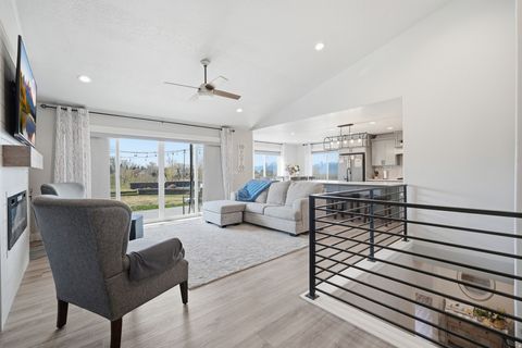 Tiny photo for 638 E CANYON RIM RD, Smithfield, UT 84335 (MLS # 2147110)