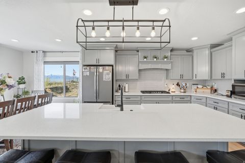 Tiny photo for 638 E CANYON RIM RD, Smithfield, UT 84335 (MLS # 2147110)