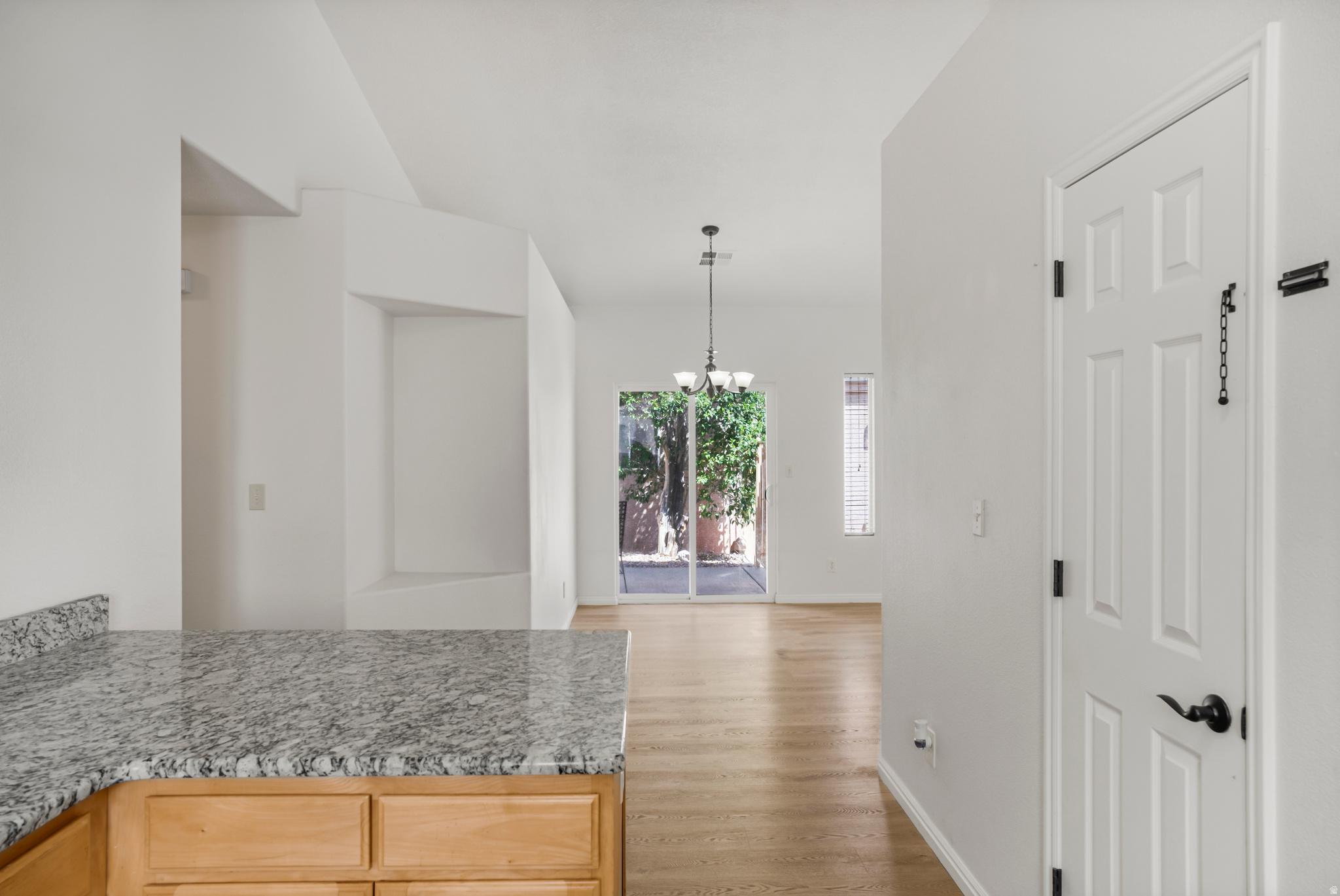 SHADOW CANYON - Residential