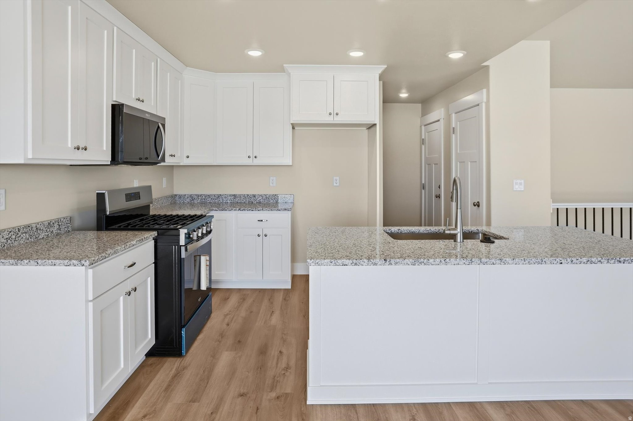 EASTSIDE - Residential