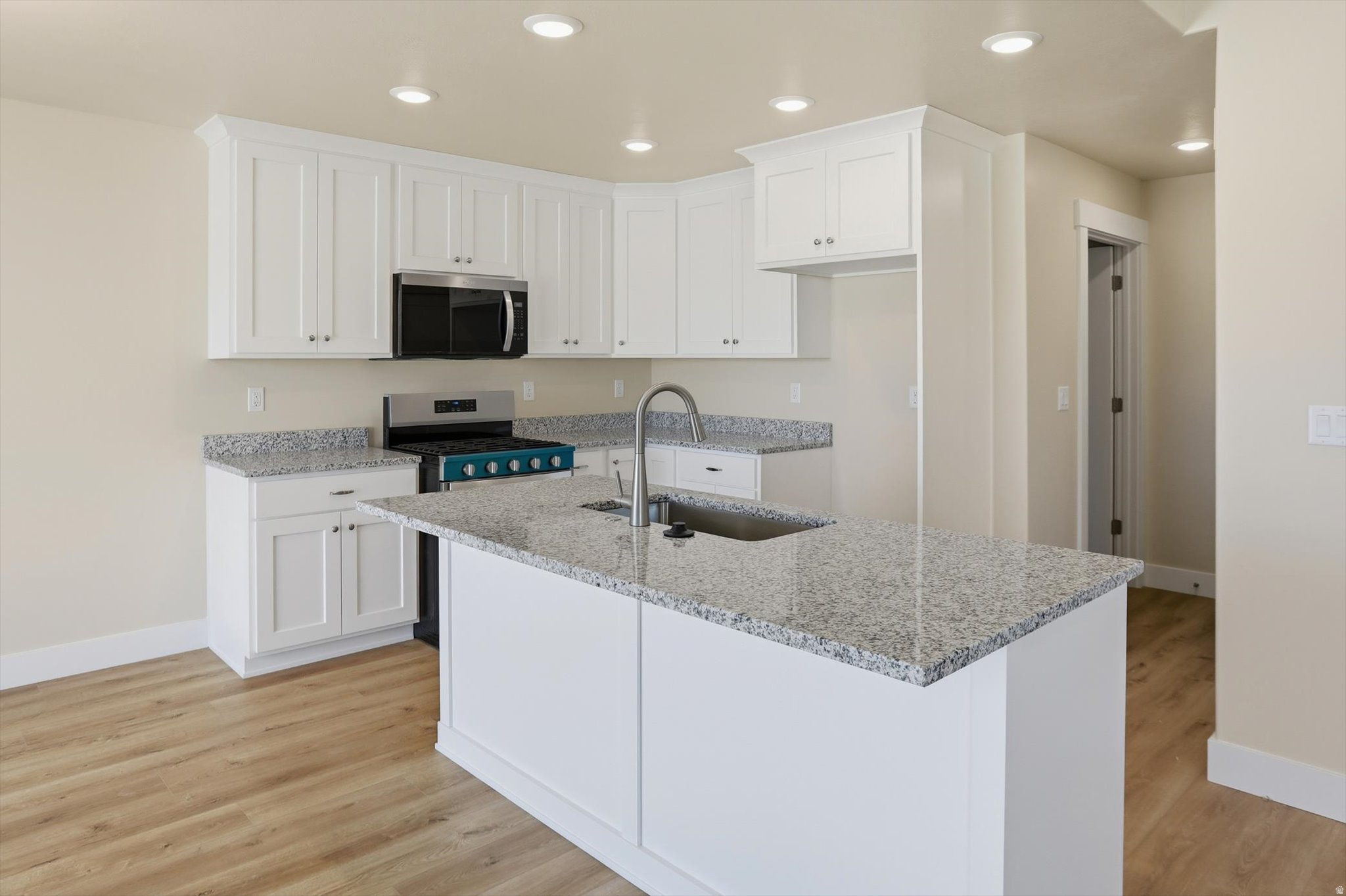 EASTSIDE - Residential