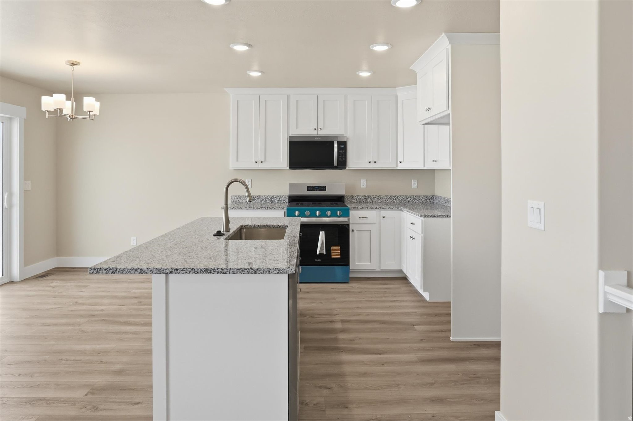 EASTSIDE - Residential