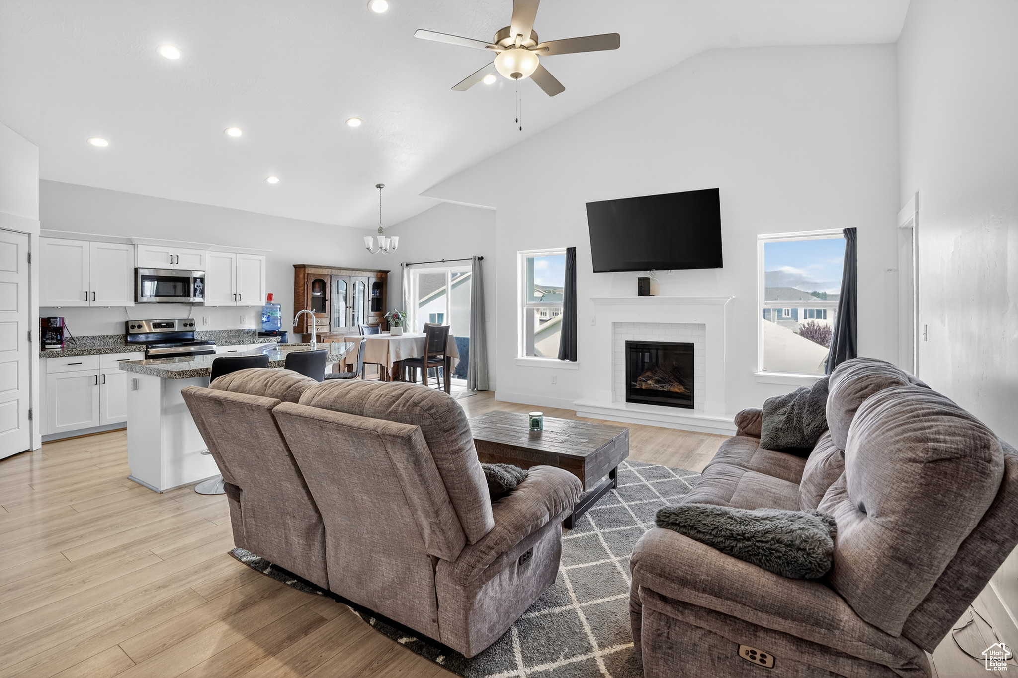 SILVERLAKE - Residential