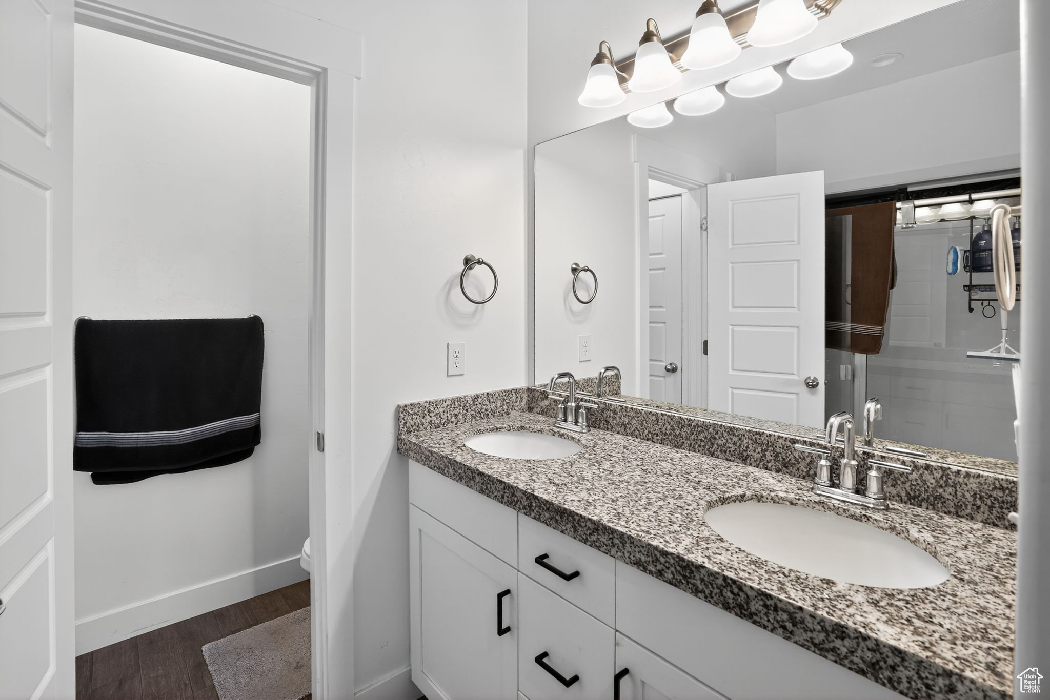 SILVERLAKE - Residential