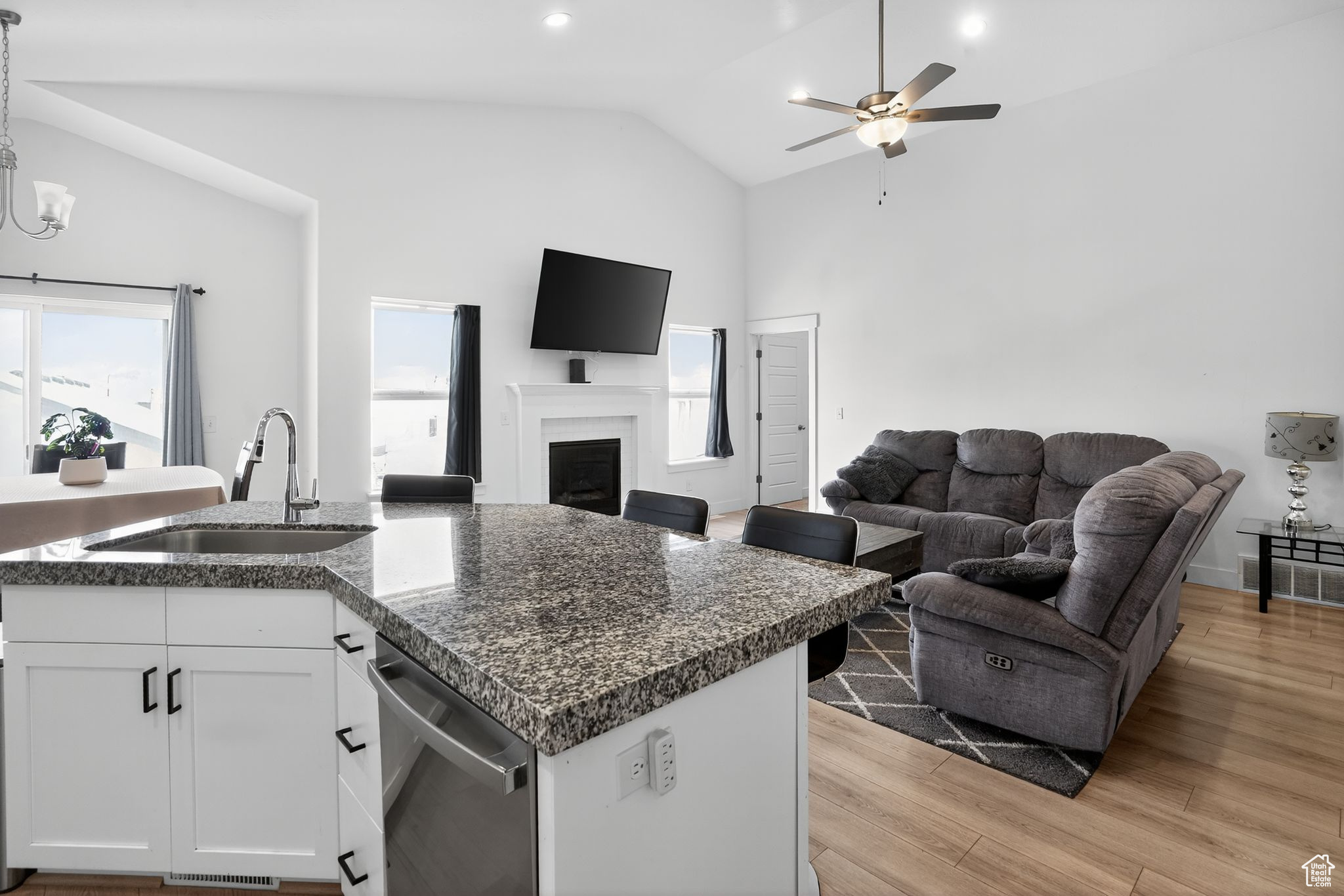 SILVERLAKE - Residential