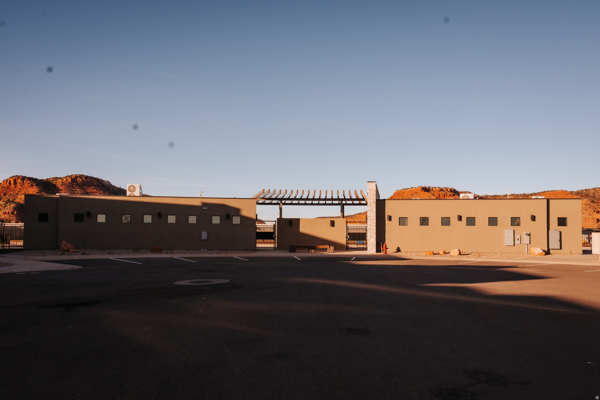 THE KIVAS AT CATORI CANYON - Residential