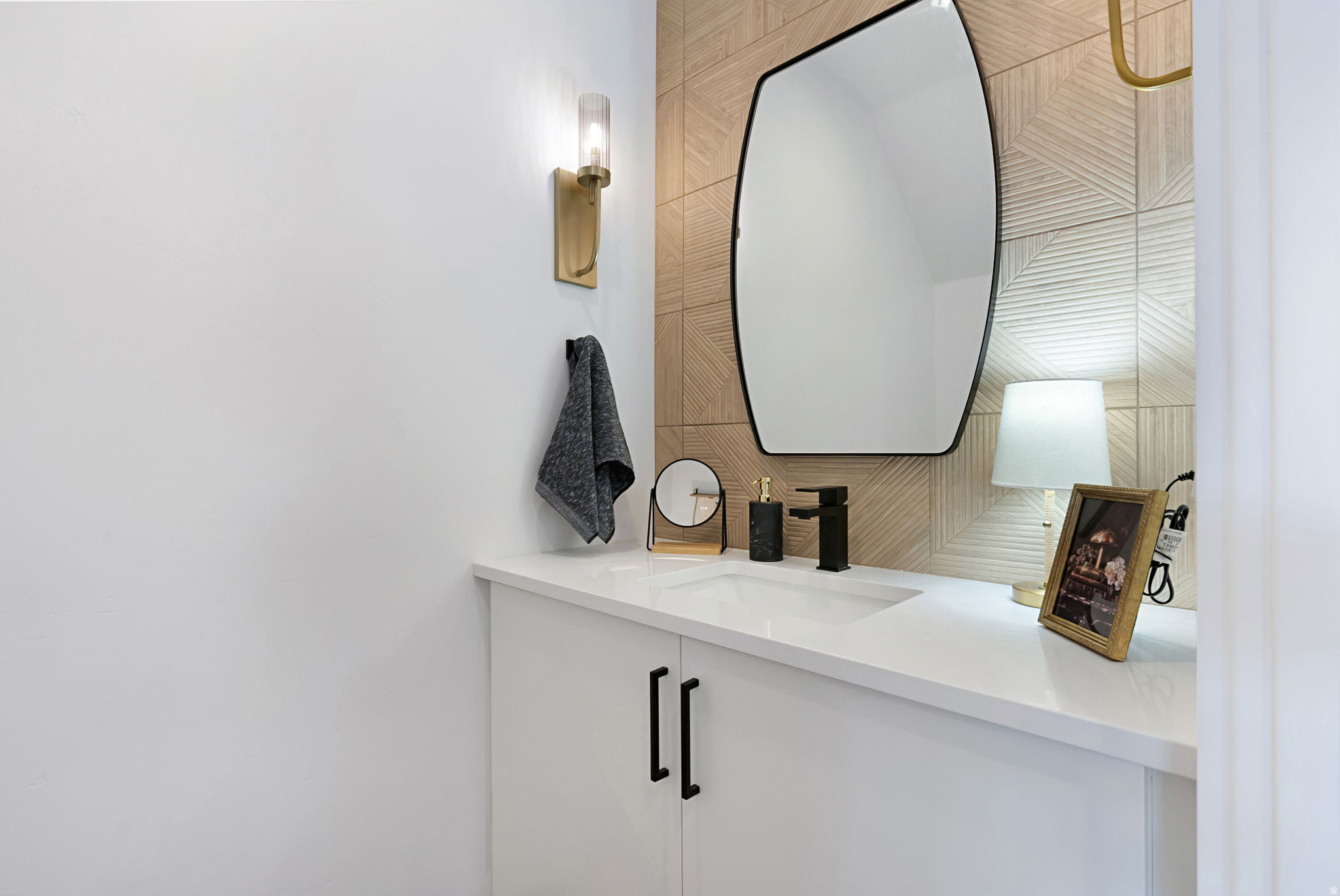 THE KIVAS AT CATORI CANYON - Residential