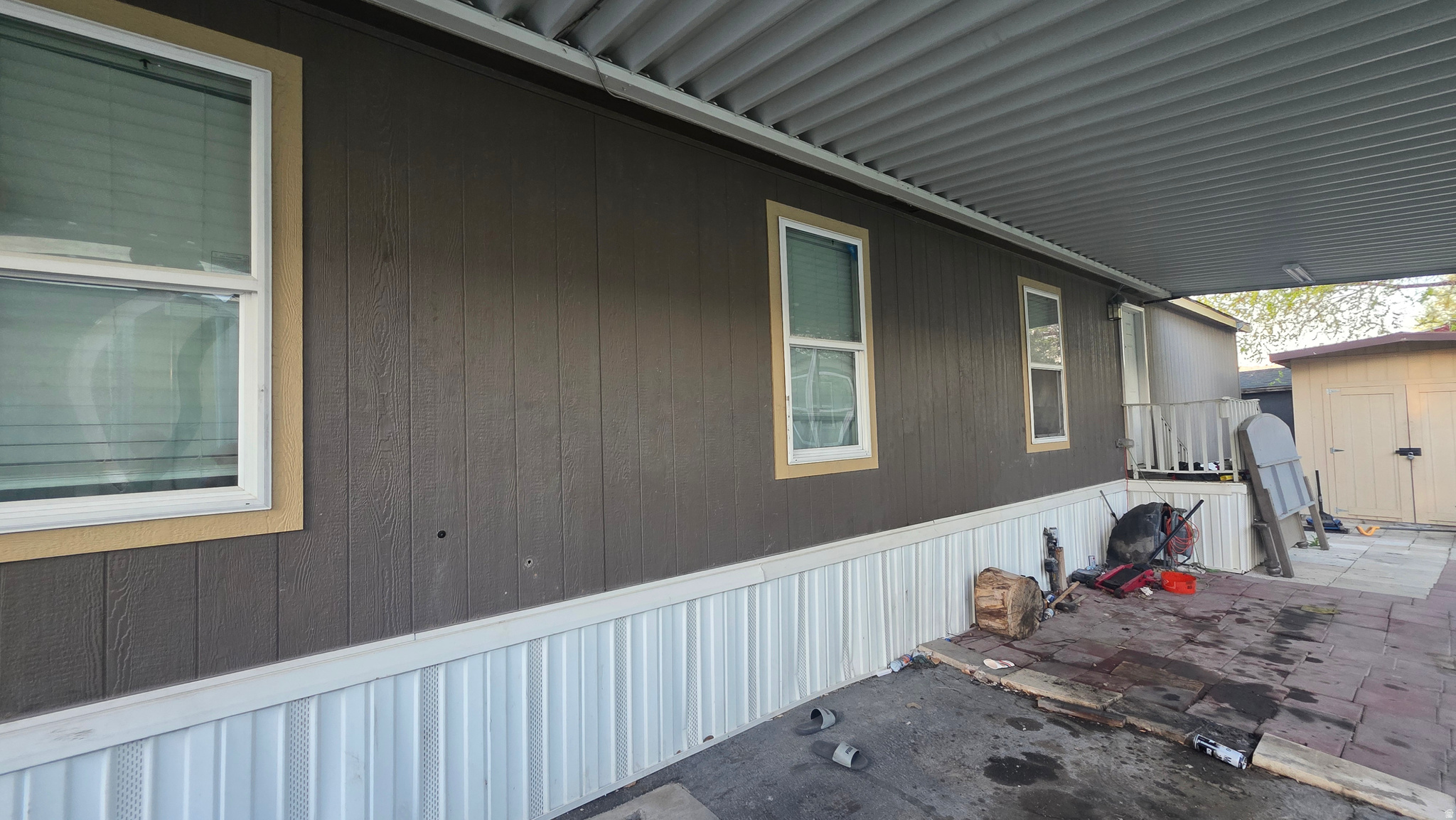 RIVERSIDE COMMUNITY - Residential