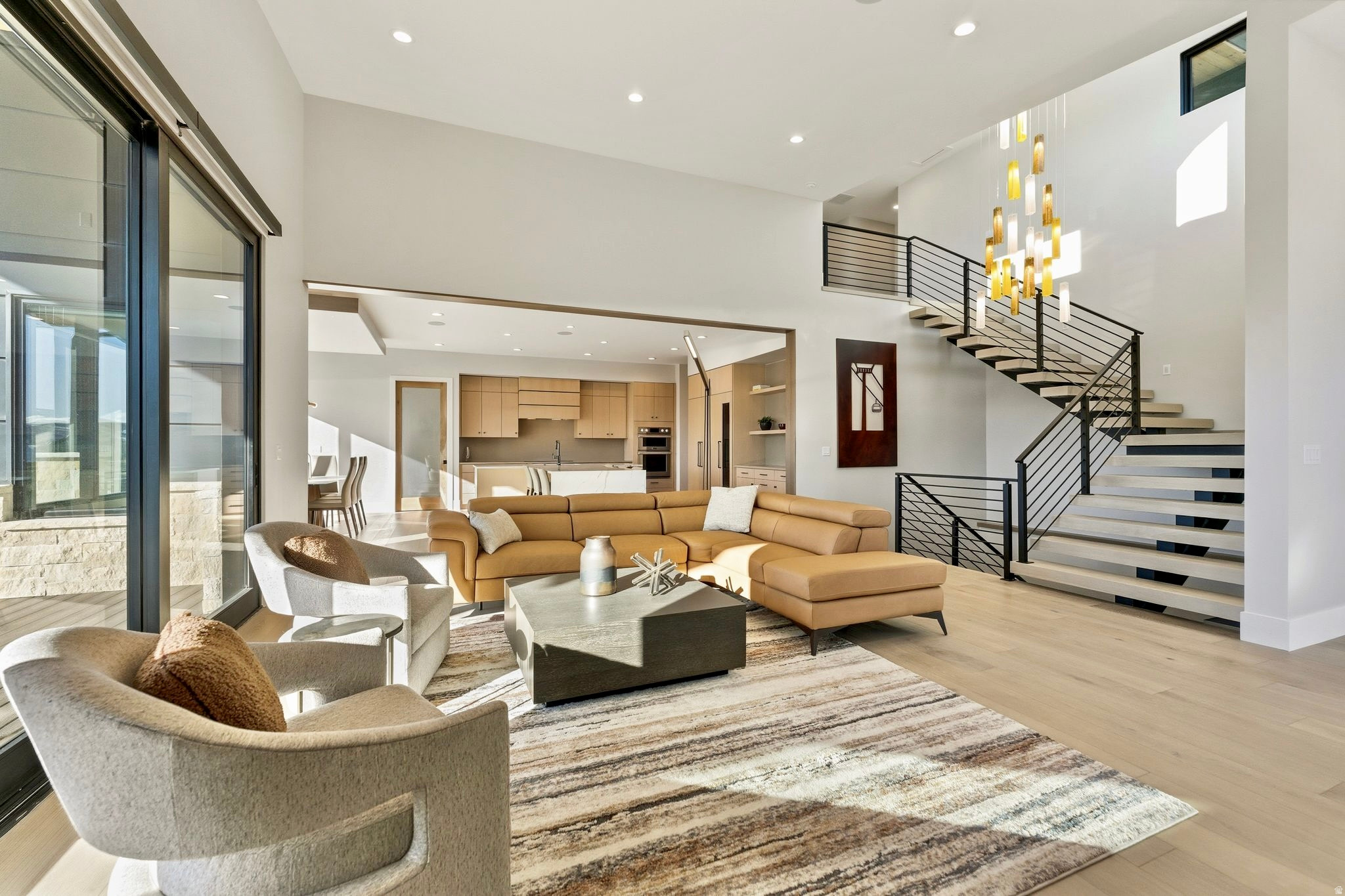 HIDEOUT CANYON - Residential